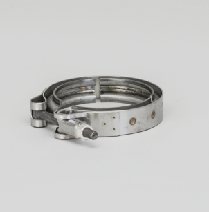 Donaldson Filtration P206604 CLAMP, V-BAND 4.5 IN (114 MM)